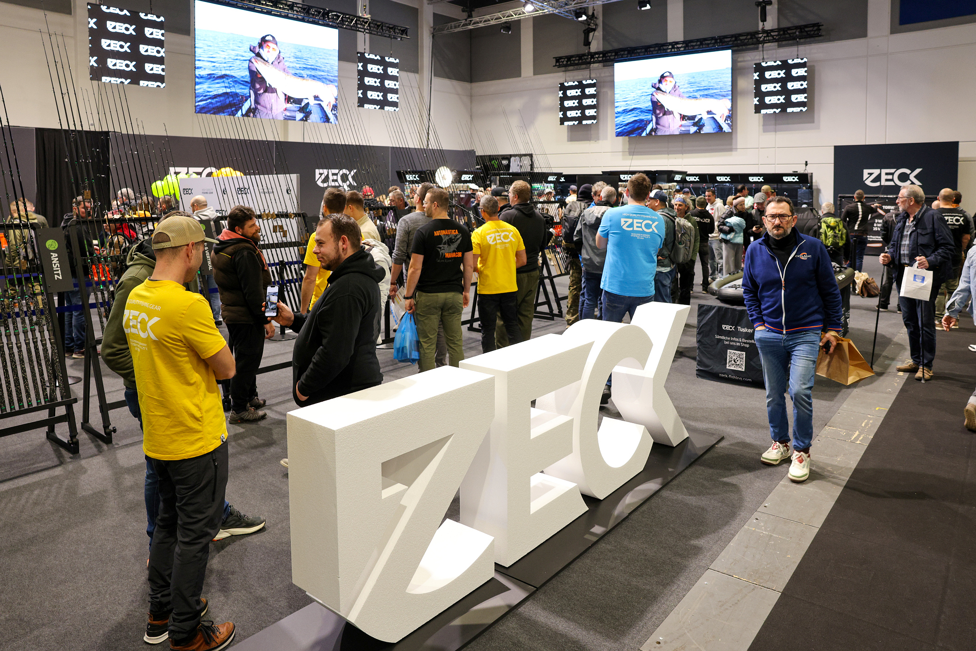 Sport and leisure anglers found a unique variety of brands, trends and new products for angling and sport fishing at ANGLING WORLD BERLIN at the Berlin Exhibition Center. © Messe Berlin GmbH 